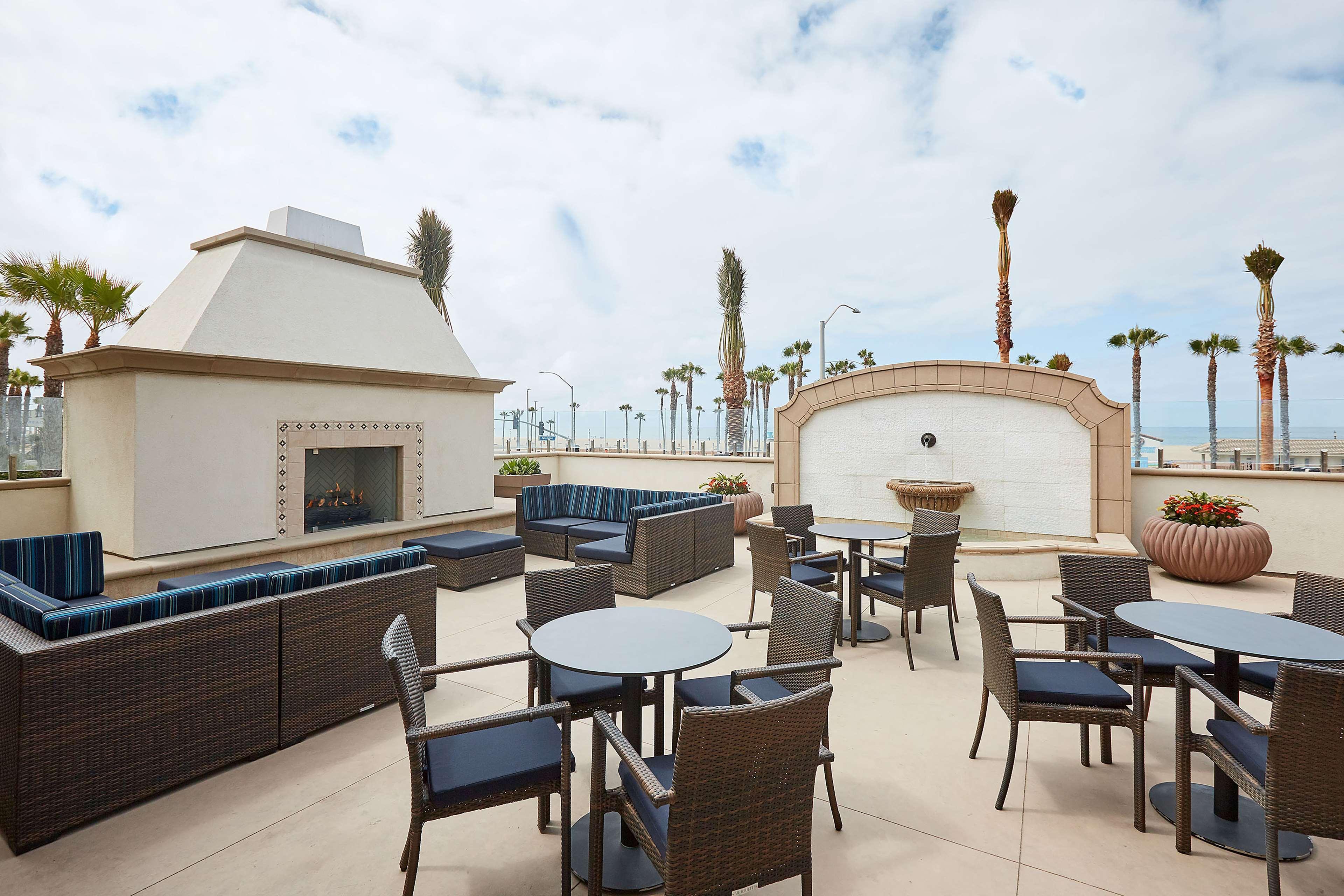 The Waterfront Beach Resort, A Hilton Hotel Huntington Beach Exterior foto